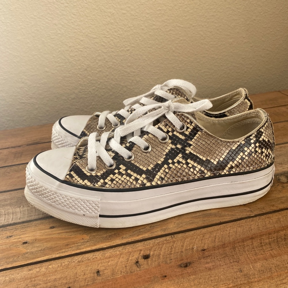 Converse snake print platforms size 7.5 - Picture 4 of 11